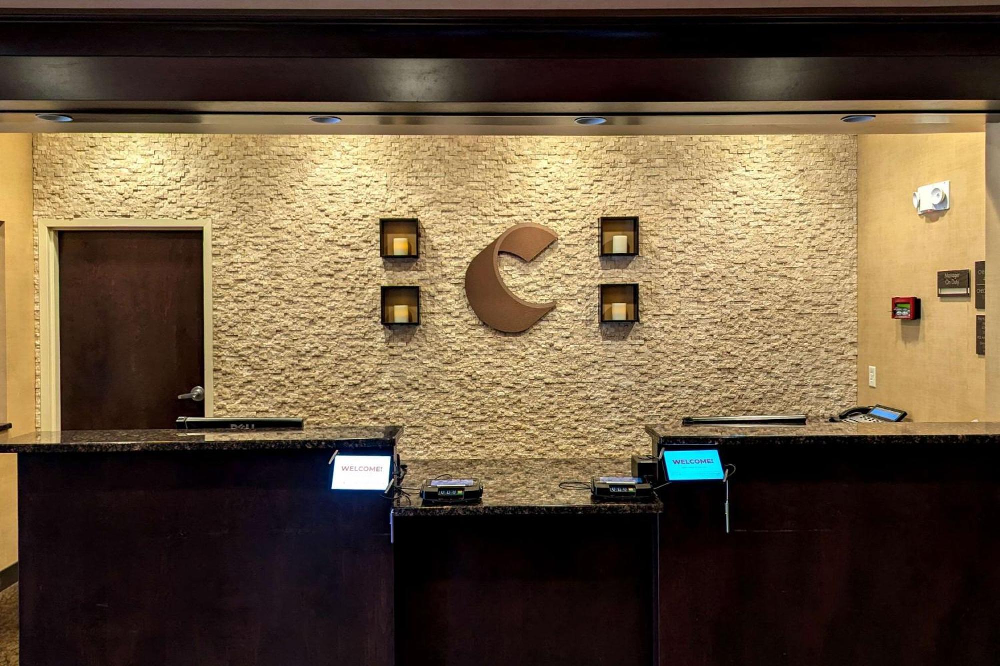 Comfort Inn & Suites Wadsworth Buitenkant foto